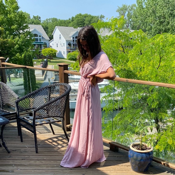 NWT Blush maxi dress with tassel waist🌸🌸 - Picture 4 of 7